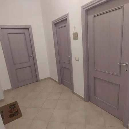 Apartment Sweet *