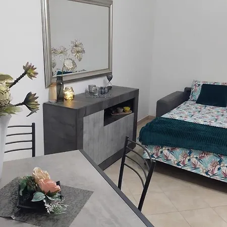 Apartment Sweet