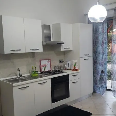 Apartment Sweet *